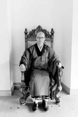 Meditation im Meditationszentrum Kloster Nigredo mit Meister Abt Reding