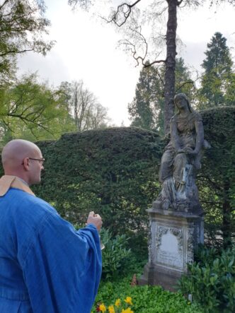 Phönix Meditation Retreat im Kloster Nigredo